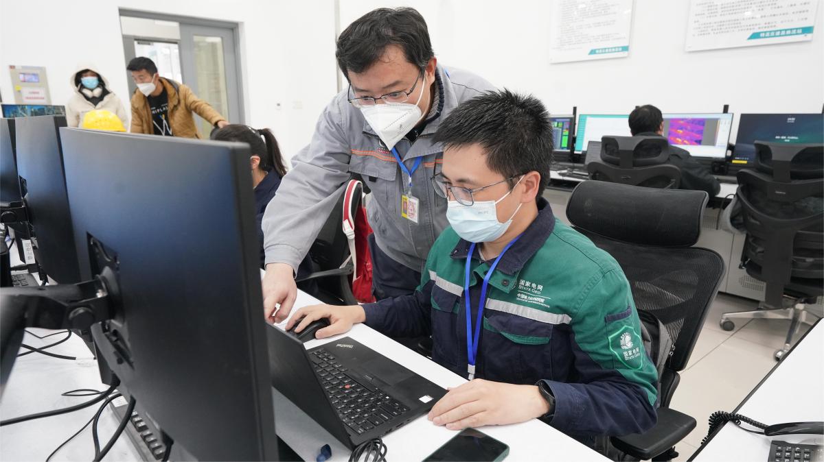 白鹤滩—江苏±800千伏特高压直流输电工程双极高低端直流输电系统顺利通过大负荷及过载负荷试验 白鹤滩—江苏±800千伏特高压直流输电工程双极高低端直流输电系统顺利通过大负荷及过载负荷试验