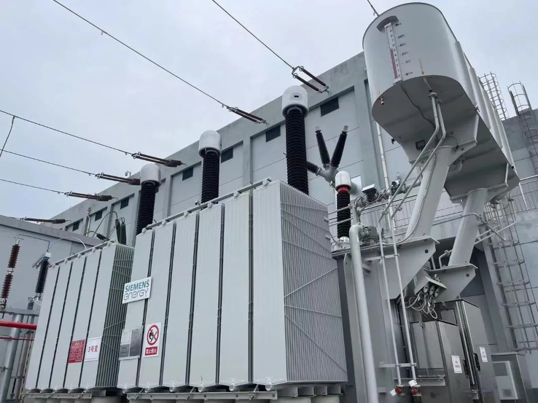 淄博渔洋220kV变电站3号主变扩建工程成功送电! 淄博渔洋220kV变电站3号主变扩建工程成功送电!