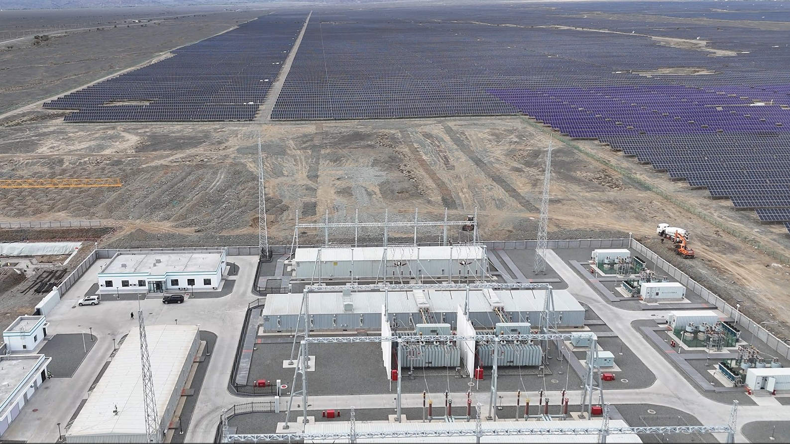 新疆达坂城50万千瓦光伏项目全容量并网发电 新疆达坂城50万千瓦光伏项目全容量并网发电