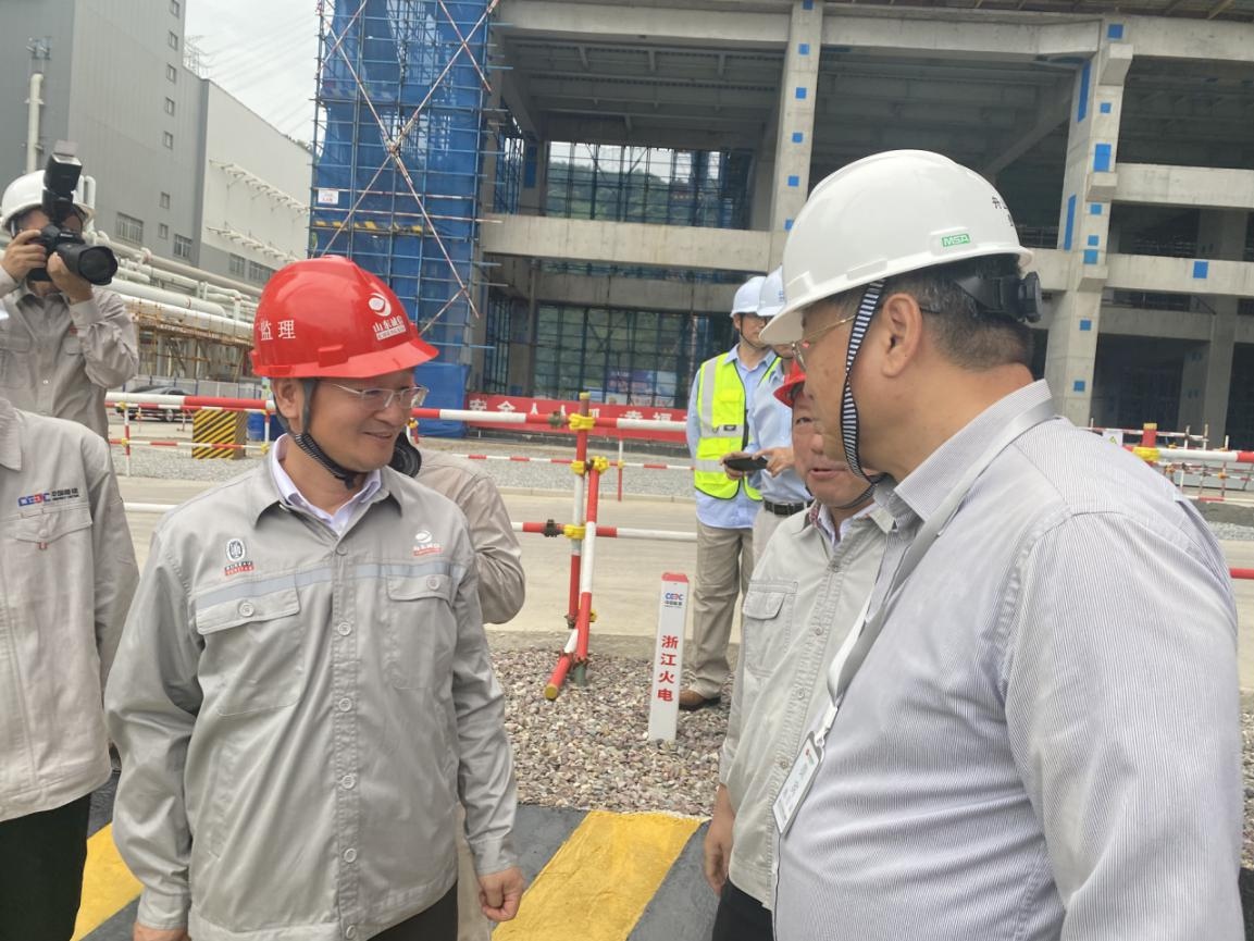 国能集团刘国跃董事长到舟山电厂三期工程检查工作 国能集团刘国跃董事长到舟山电厂三期工程检查工作