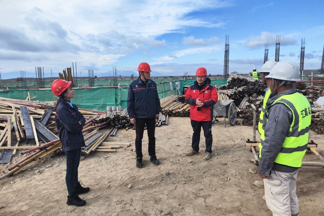 尹展总经理到新疆地区各项目调研指导 尹展总经理到新疆地区各项目调研指导