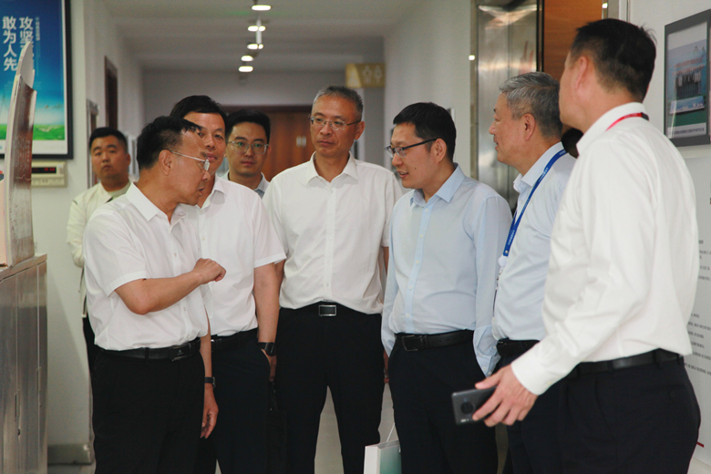 国网山东省电力k体育(中国)副总经理、党委委员卢刚莅临山东诚信调研 国网山东省电力k体育(中国)副总经理、党委委员卢刚莅临山东诚信调研